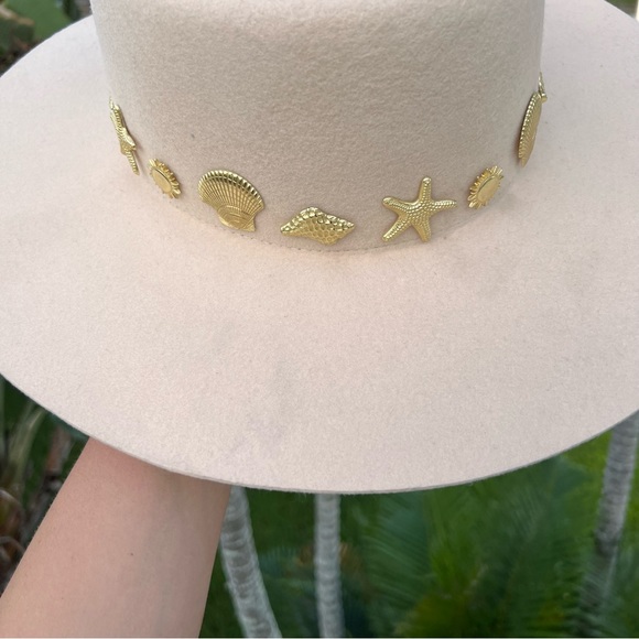 Lack Of Color Cream Hat with Gold Accents - Picture 3 of 6